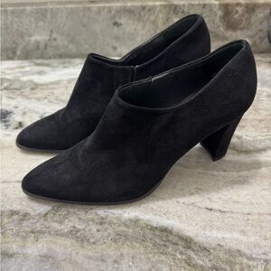 Stuart Weitzman Black Women's suede booties
